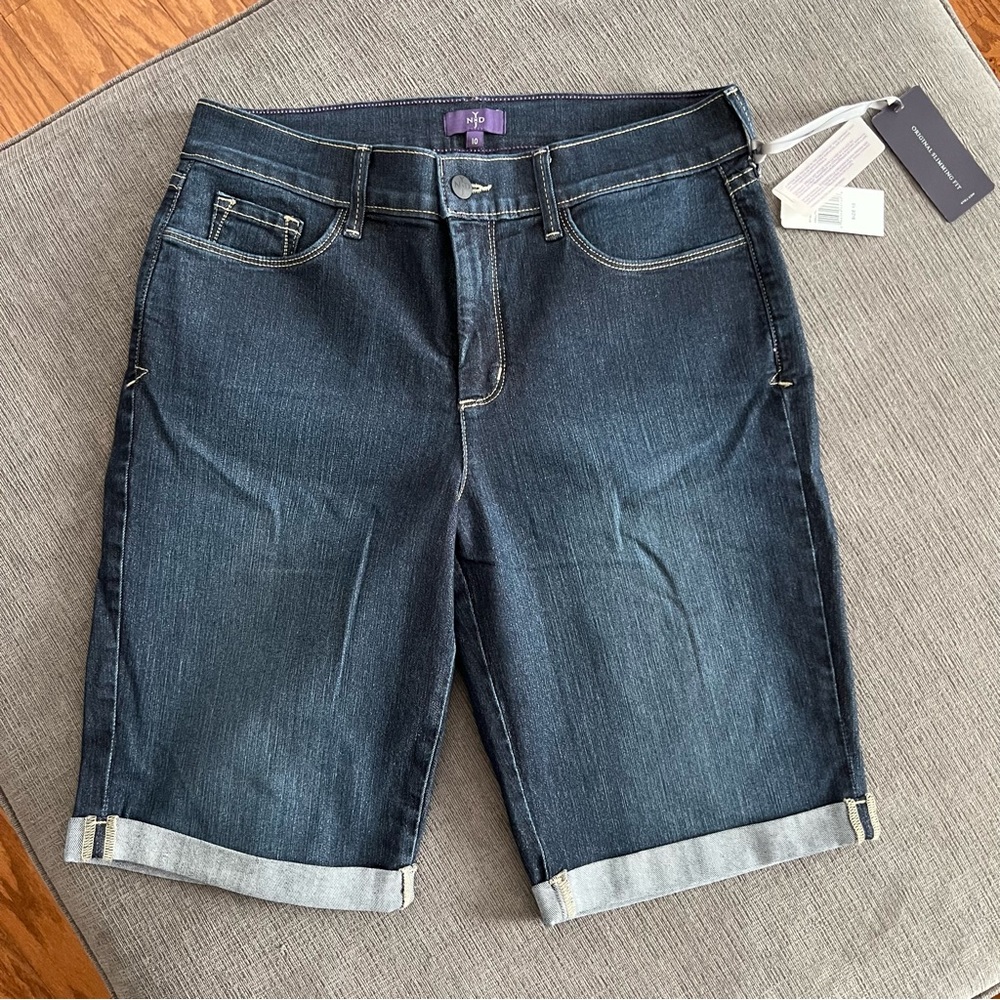 NWT NYDJ Slimming Lift Tuck Bermuda Shorts rolled cuff in Hollywood Blue Size 10 - Picture 2 of 11